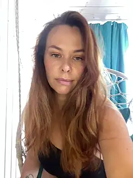 Snapshot of Kelley_Allie chatting on 07.24.26 Kelley Allie online show from 07.24.26