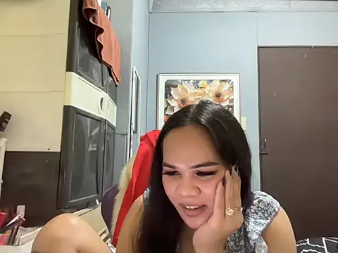 SophiaCourthaway online show from 10.23.25