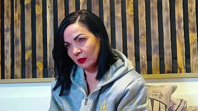 Snapshot of Tory_Lovi chatting on 03.19.25 Tory Lovi online show from 03.19.25