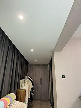 Snapshot of TOP_ping chatting on 11.30.25 TOP ping online show from 11.30.25