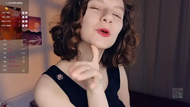 Snapshot of Leya_Curly chatting on 03.16.25 Leya Curly online show from 03.16.25