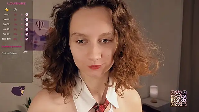 Snapshot of Leya_Curly chatting on 09.15.25 Leya Curly online show from 09.15.25