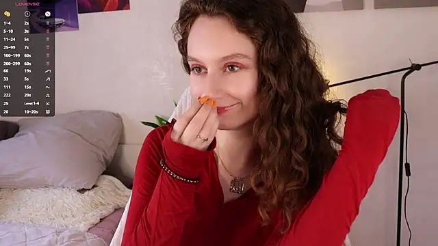 Leya Curly online show from 05.20.26