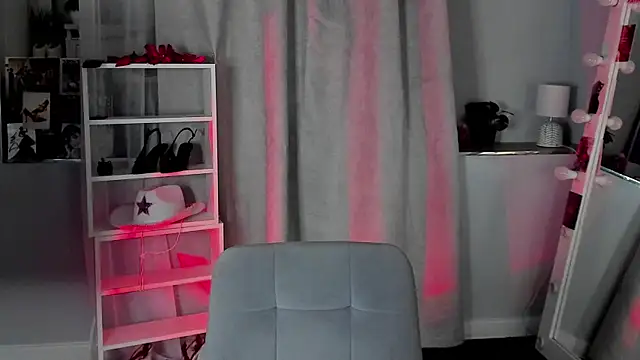 Sahara Shields online show from 04.26.26
