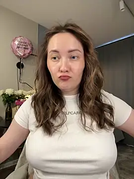 Kiss My Body online show from 05.31.26