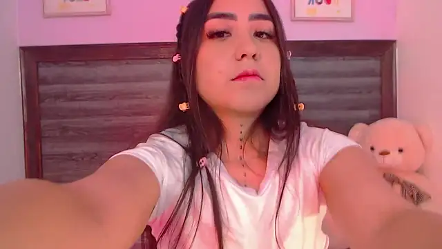 AdaaMillan online show from 03.05.26