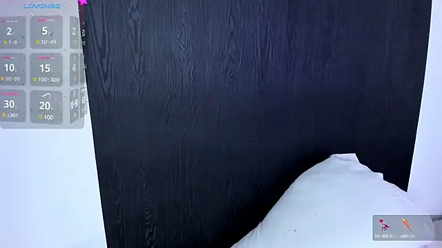 Snapshot of alanblack1 chatting on 02.04.25 alanblack1 online show from 02.04.25