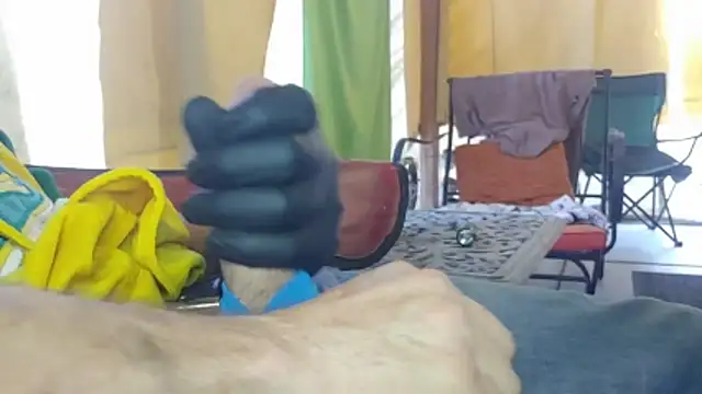 Snapshot of bwcbeat83 chatting on 02.26.26 bwcbeat83 online show from 02.26.26