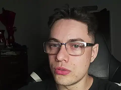 Dyllan   online show from 10.22.25