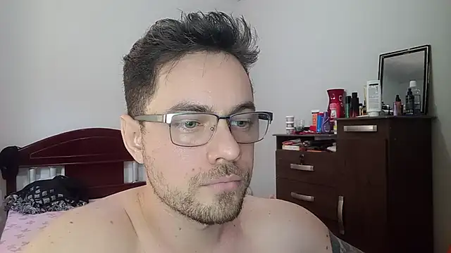 Dyllan   online show from 06.12.26