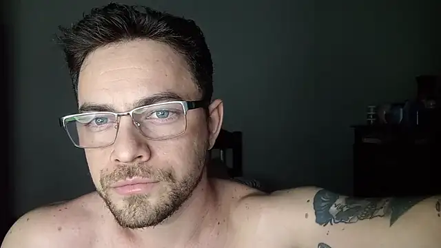 Dyllan   online show from 06.17.26