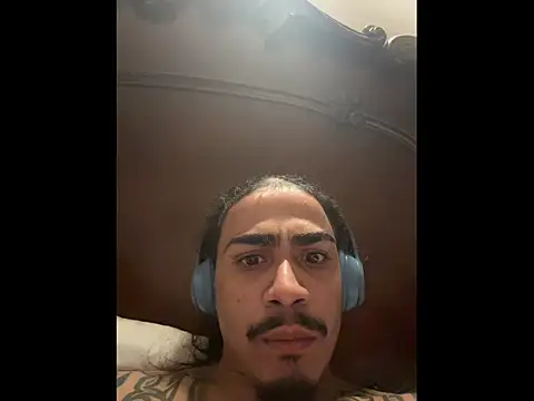 jamesx14877 online show from 11.10.25