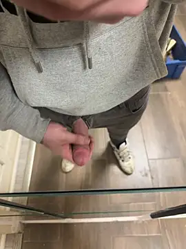 Snapshot of Klaus298 chatting on 02.05.26 Klaus298 online show from 02.05.26