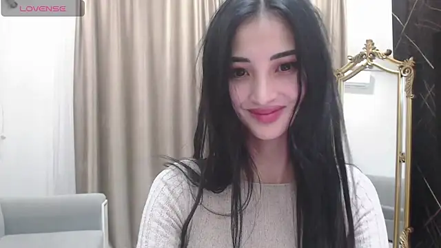 Snapshot of newfrommacau chatting on 10.16.25 newfrommacau online show from 10.16.25