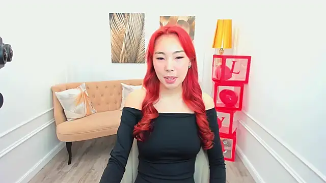 Snapshot of AnnaReyla chatting on 02.24.26 AnnaReyla online show from 02.24.26