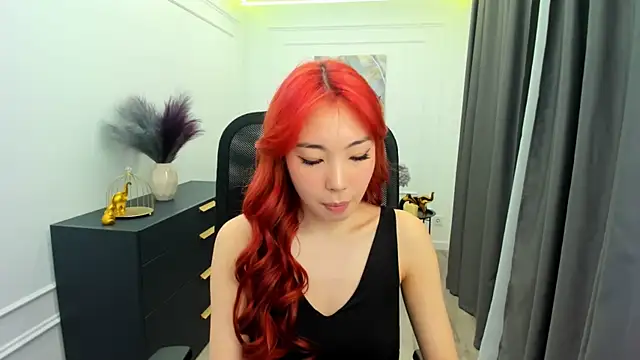 Snapshot of AnnaReyla chatting on 02.28.26 AnnaReyla online show from 02.28.26