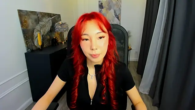 AnnaReyla online show from 05.03.26