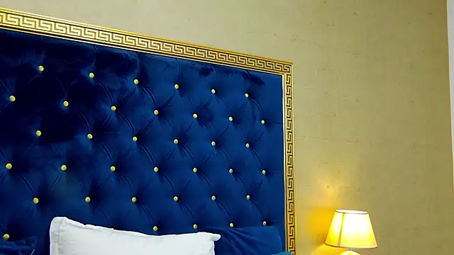 Annabellerise online show from 02.13.25