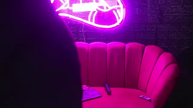 Annabellerise online show from 09.24.25