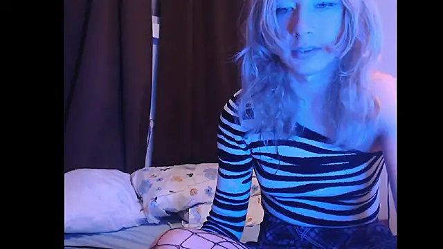 Snapshot of Rudy__Ryabina chatting on 01.18.25 Rudy Ryabina online show from 01.18.25