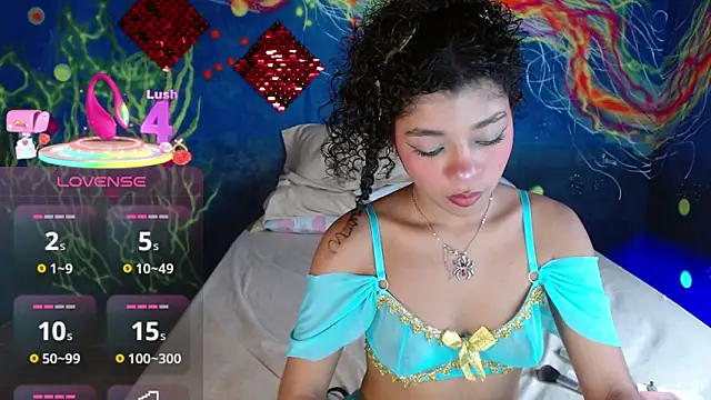 lucie petite online show from 09.25.25