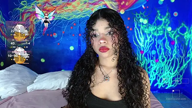 lucie petite online show from 11.13.25