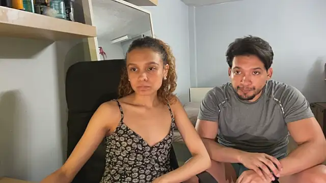 Snapshot of RagnarLothbrokXX chatting on 11.04.25 RagnarLothbrokXX online show from 11.04.25