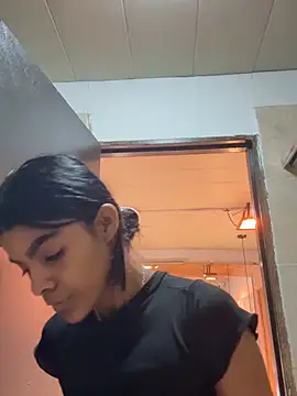 Snapshot of BriannaRoses chatting on 03.21.26 BriannaRoses online show from 03.21.26