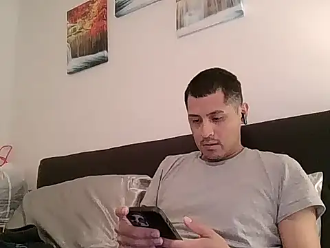 PerroDemonioHot online show from 04.03.26