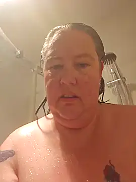 Snapshot of k1w1bbw chatting on 01.15.25 k1w1bbw online show from 01.15.25