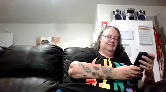 Snapshot of k1w1bbw chatting on 02.17.25 k1w1bbw online show from 02.17.25