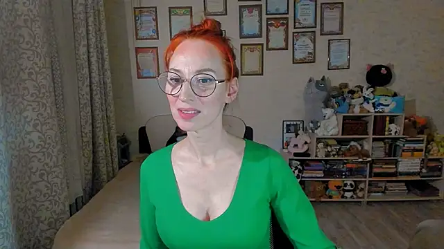 Snapshot of red_rocco chatting on 01.17.25 red rocco online show from 01.17.25