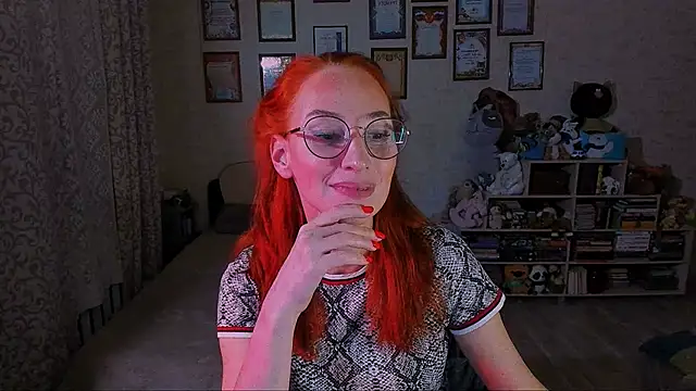 Snapshot of red_rocco chatting on 02.14.25 red rocco online show from 02.14.25