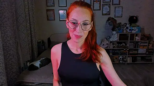 Snapshot of red_rocco chatting on 02.16.25 red rocco online show from 02.16.25