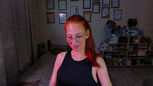 Snapshot of red_rocco chatting on 02.16.25 red rocco online show from 02.16.25