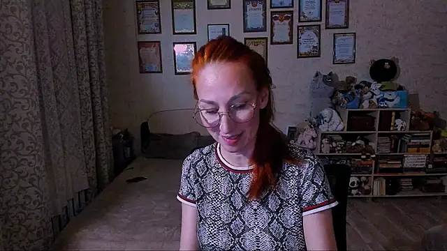 Snapshot of red_rocco chatting on 02.19.25 red rocco online show from 02.19.25