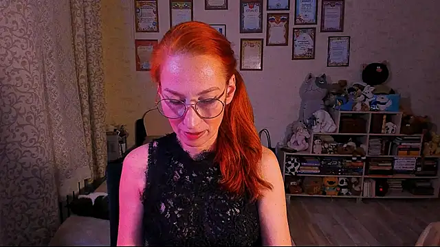 Snapshot of red_rocco chatting on 03.01.25 red rocco online show from 03.01.25