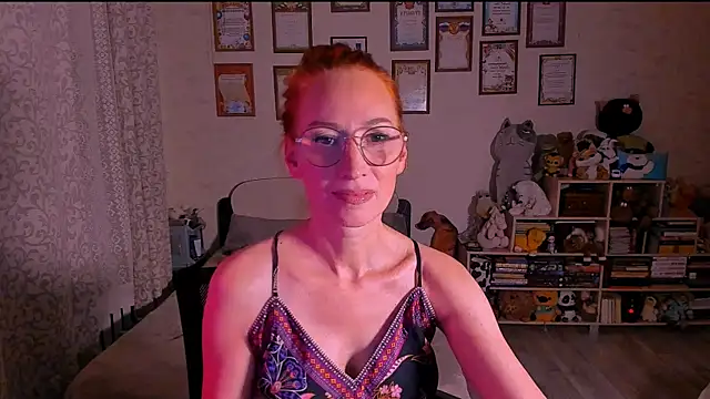 Snapshot of red_rocco chatting on 03.07.25 red rocco online show from 03.07.25