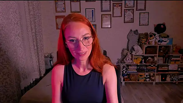 Snapshot of red_rocco chatting on 03.11.25 red rocco online show from 03.11.25