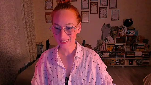 Snapshot of red_rocco chatting on 03.13.25 red rocco online show from 03.13.25