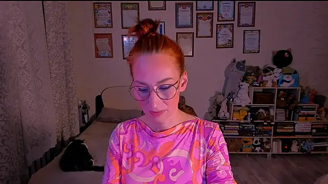 Snapshot of red_rocco chatting on 03.21.25 red rocco online show from 03.21.25