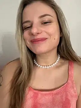 LanaSparks online show from 03.10.25