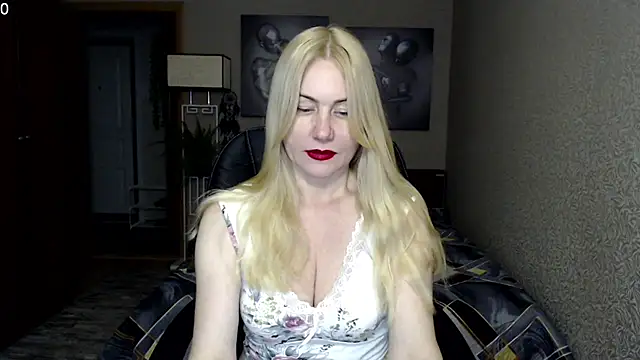 Snapshot of _Mire11a69 chatting on 02.05.25 Mire11a69 online show from 02.05.25