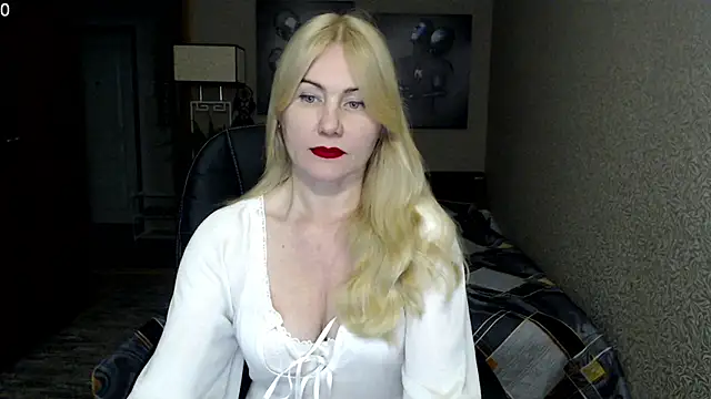 Snapshot of _Mire11a69 chatting on 02.26.25 Mire11a69 online show from 02.26.25