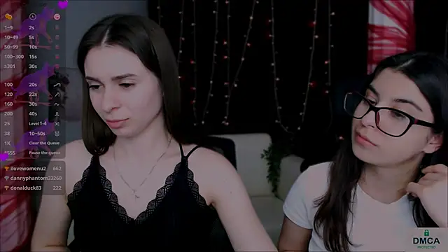 Snapshot of flora_ri chatting on 03.15.25 flora ri online show from 03.15.25