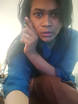 Snapshot of YourSuperTanya chatting on 03.13.25 YourSuperTanya online show from 03.13.25