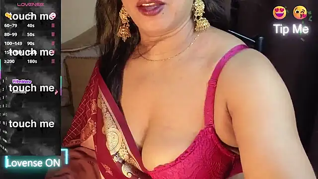 Snapshot of Bengali_Cute_Girl chatting on 06.19.26 Bengali Cute Girl online show from 06.19.26