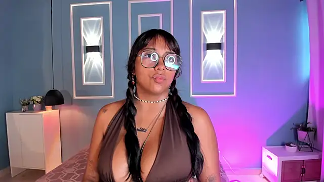 Snapshot of isabella_zc chatting on 06.20.26 isabella zc online show from 06.20.26