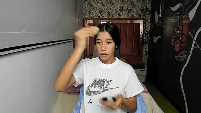 Connie Bell online show from 03.06.26