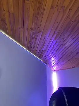 Snapshot of Sofia18_pinkk chatting on 02.27.26 Sofia18 pinkk online show from 02.27.26